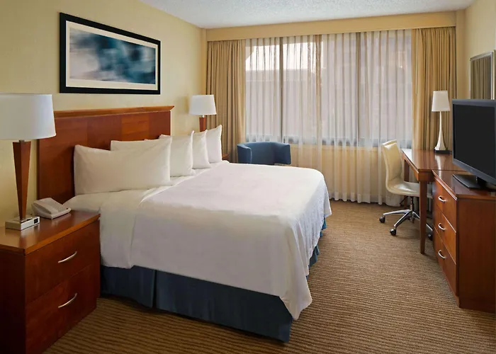 Hotel Embassy