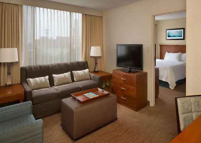 Hotel Embassy