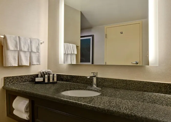 Hotel Embassy 4*