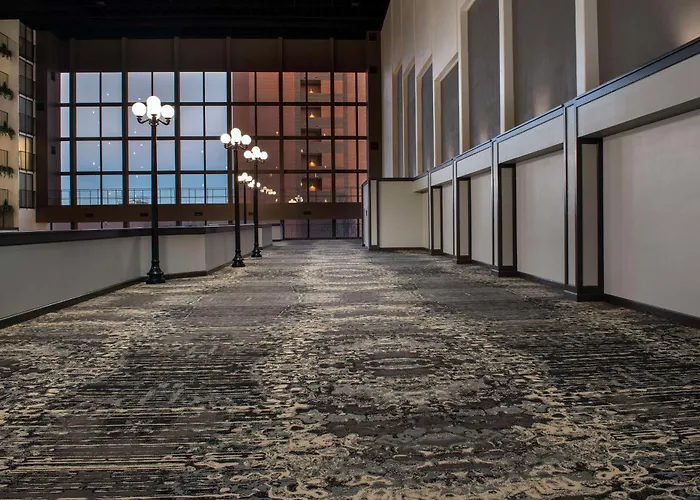 Embassy 4* Winston-Salem